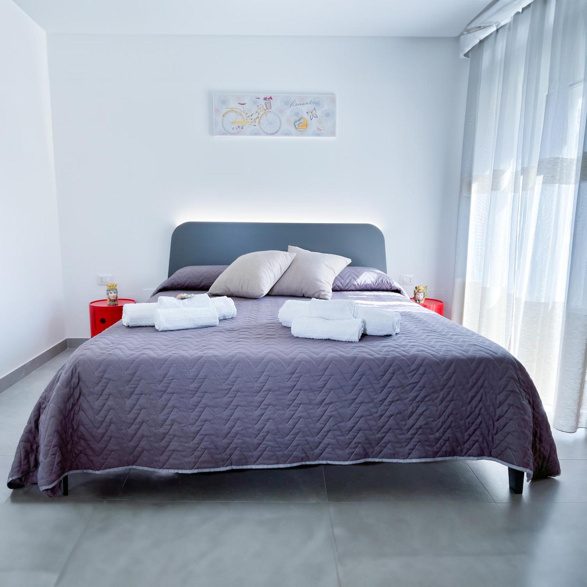 Al Centro Storico Bed & Breakfast กัลตาจีโรเน ภายนอก รูปภาพ